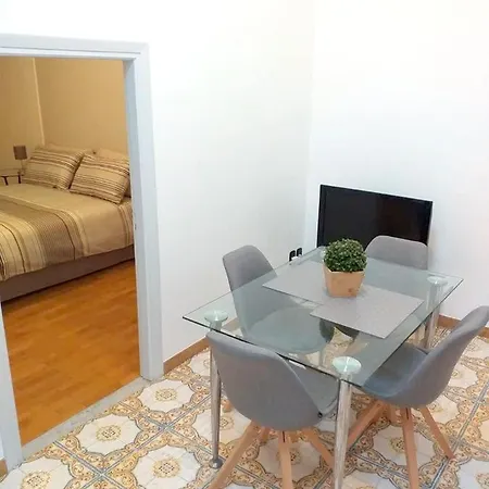 Modern With Sea View In 40 M² Apartament *